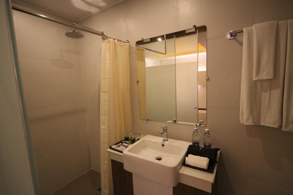 The Rgn City Lodge Yangon Phòng bức ảnh